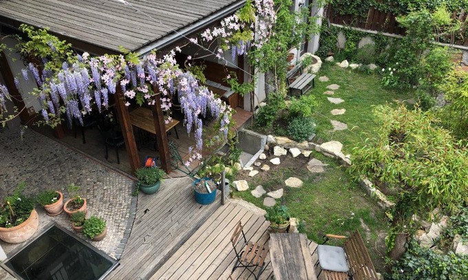 Vrsovice Casa | Family Lorenz & Coffee House