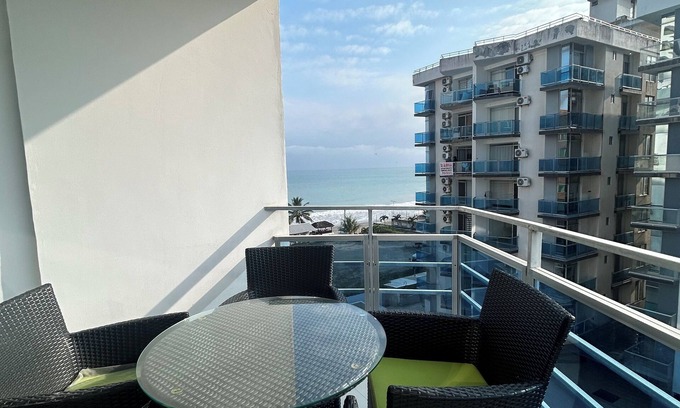 Tonsupa Apartamento | Vrbo Property
