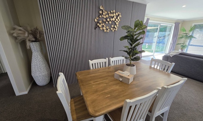 Rolleston Casa | Family Paradise Retreat 3BRHaven with Sauna and Massage Chair