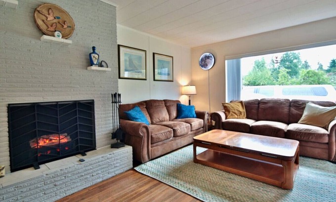 Port Angeles East Casa | Family & Pet Friendly w/fire pit & close to town