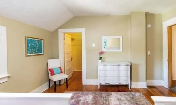 Newberg Casa | Family/Pet Friendly Craftsman