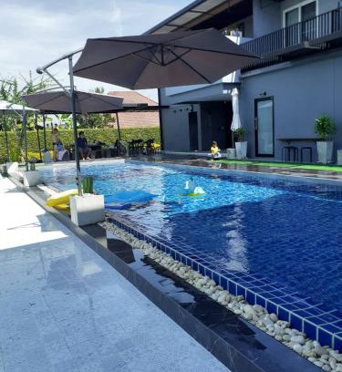 Buriram Casa | Family Pool View บ้านพักครอบครัวและสระว่ายน้ำ