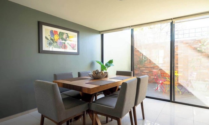 Tlajomulco de Zuniga Casa | Family Residencia Galicia