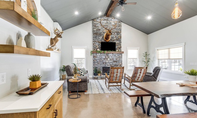 Somerdale Casa | Family Retreat w/ Fire Pit & Yard in Mineral City