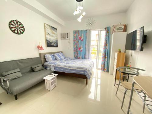 Minglanilla Apartamento | Family Room Condo in Minglanilla