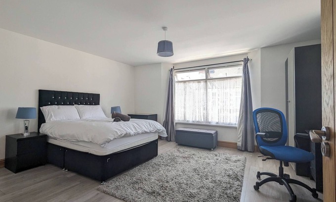 Cathays Casa | Family-sized comfort - Walk to Lake & City Centre