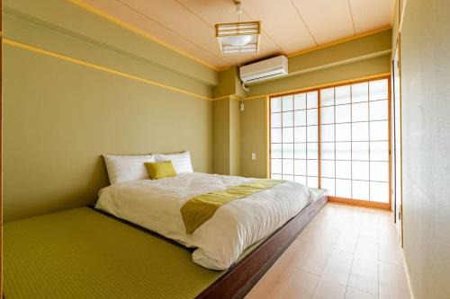 Shikitsuhigashi Apartamento | Family Stay Namba - Shinsaibash & Dotonbori 8Pax