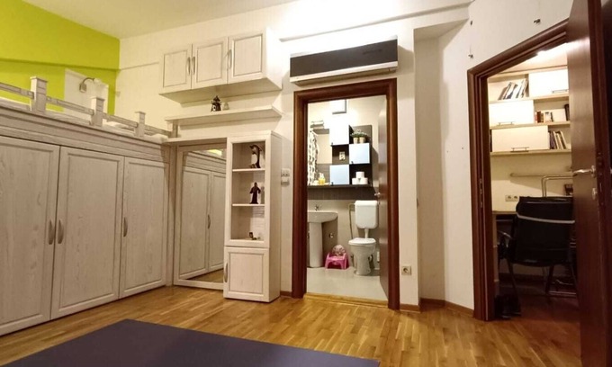 Vozdovac Apartamento | Family style, cozy 3 bedroom apartment