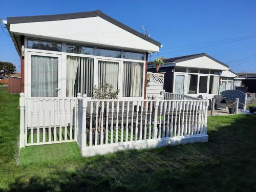 Chapel Saint Leonards Complejo | Family Tides-Chapel Saint Leonards