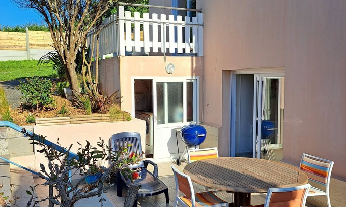 Camaret-sur-Mer Casa | Family vacation home by the sea, small pets welcome