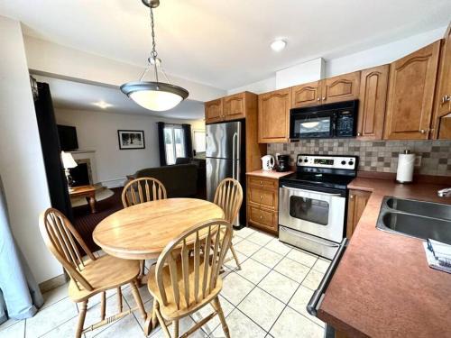 Collingwood Casa | Family Vacation Hub