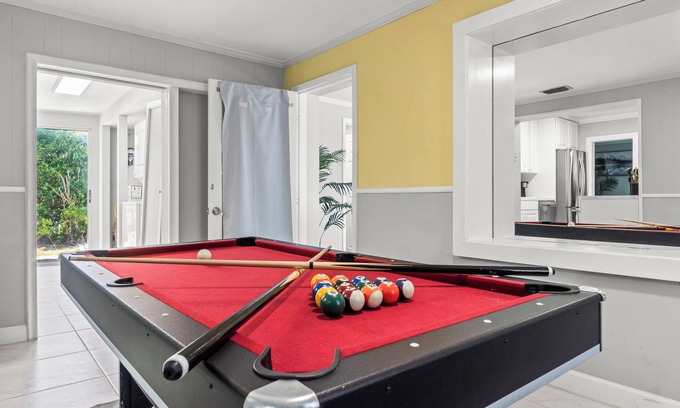 Croissant Park Casa | Family Vacation Gem: 5 Min to Airport, 15 to Beach