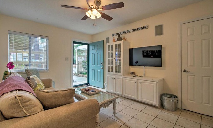 Hilton Head Island Villa | Family Villa Resort Pool and Kitchen, Walk to Beach