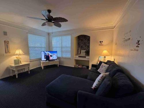 Kissimmee Apartamento | Family Villa with a Pool FREE Disney Shuttle - 2 Bedrooms, 2 Baths -Sleeps 8- 3019