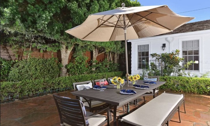 La Jolla Shores Casa | famous Kellogg home