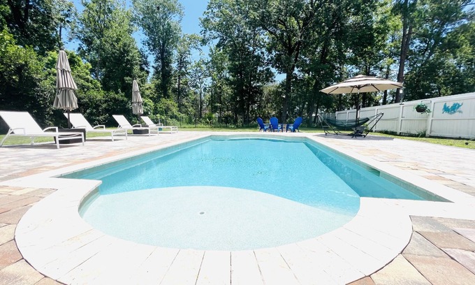 Isle of Palms Casa | Fancy private pool home in Jax beach