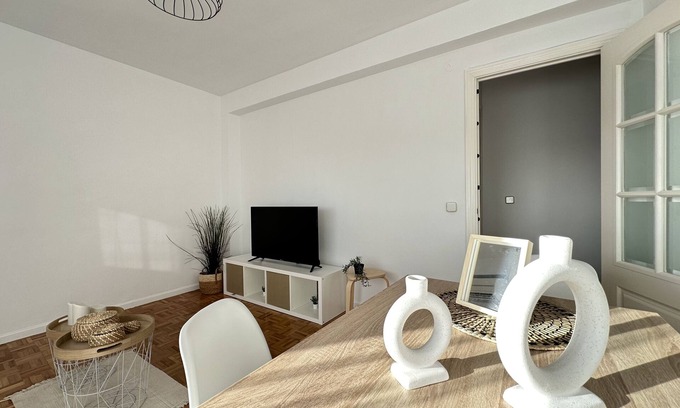 Villaverde Condominio | ¡Fantástico apartamento de 3 dormitorios a tan solo 15 minutos en metro a Sol!