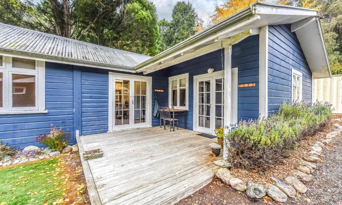 Saint Omer Casa | Fantail Cottage Kaiuma Bay - Havelock Holiday Home