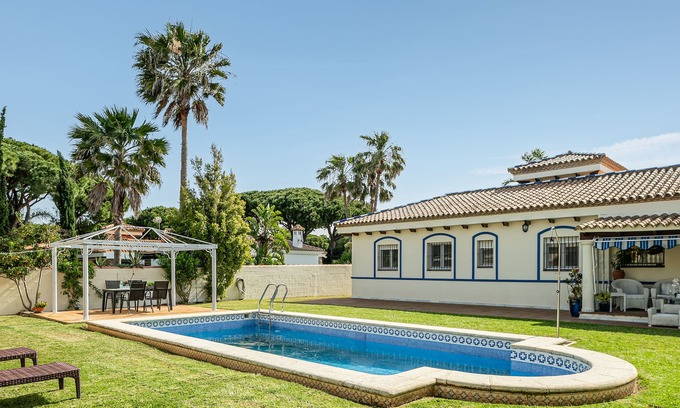 Los Gallos-Cerromolino Chalet De Esquí | FANTASTICO CHALET MAR 150