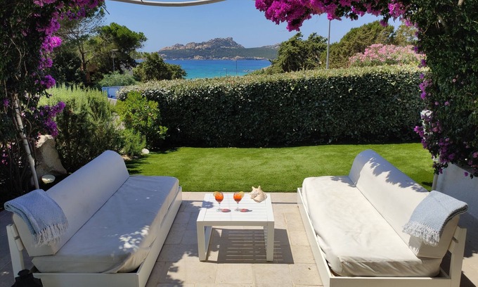 Santa Reparata Villa | Fantástica Villa en la playa en Cerdeña