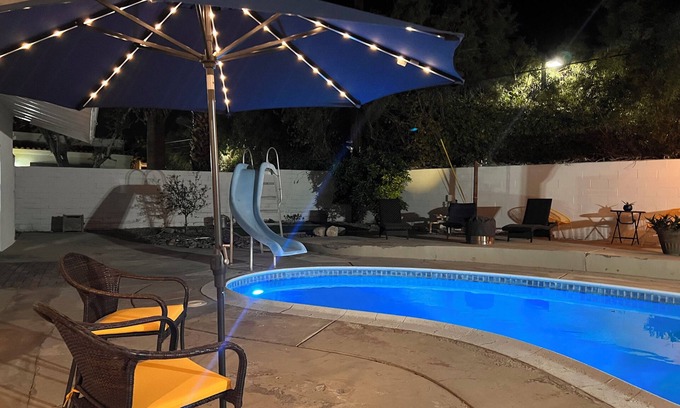 Palm Desert Casa | Fantastic 2-bedroom mid-century house with pool and game room in Palm Desert