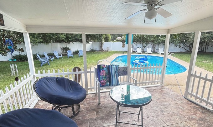 Lakeland Casa | Fantastic 4-bedroom house with AC in Lakeland