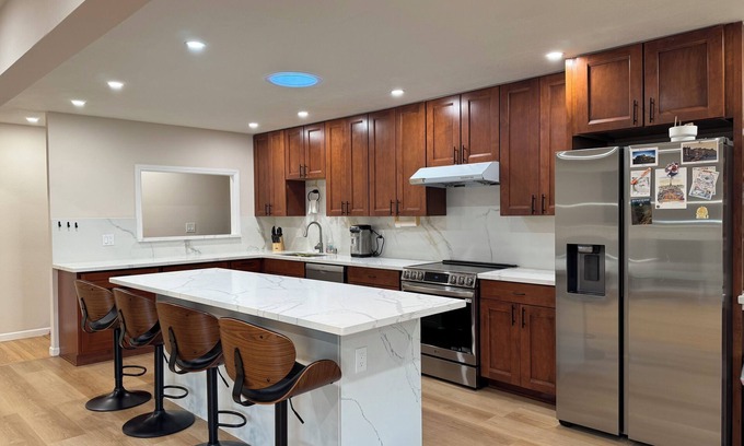 Marina Faire Casa | Fantastic 4-bedroom house in San Leandro