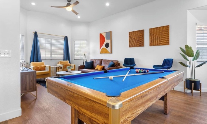 North Las Vegas Casa | Fantastic 4BR with Pool and Games