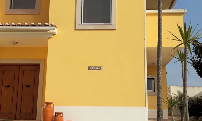 Obidos Casa | Fantastic 5-bedroom house with WiFi in Benfeito