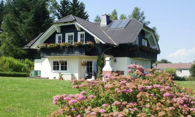 Frauenwald Apartamento | Fantastic Apartment in Frauenwald near Forest