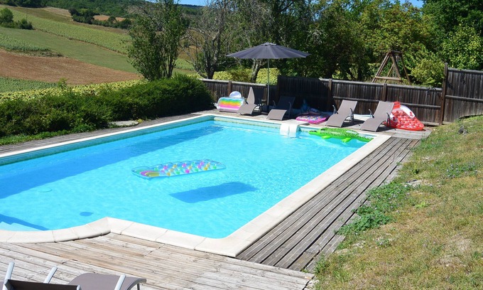 Itzac Casa | Fantástica conversión granero cerca de Cordes-sur-Ciel con 4 dormitorios y piscina