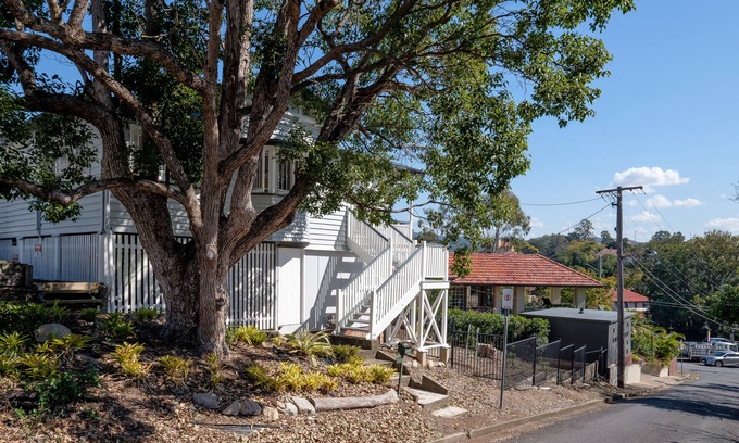 Toowong Casa | ¡Fantástica base para reuniones de negocios, cenas o reuniones familiares!
