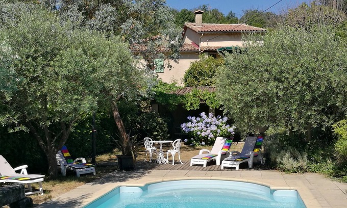 Saint-Jean-du-Gard Casa | Fantástica casa de campo con piscina, para hasta 8 personas al borde de las Cevennes