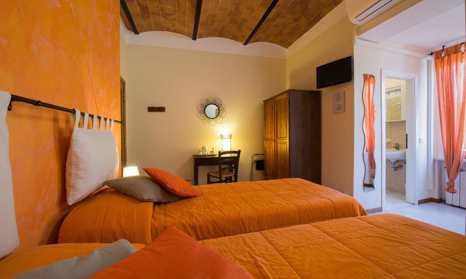 Siena Cama Y Desayuno | Fantástica habitación doble estándar en B & B
