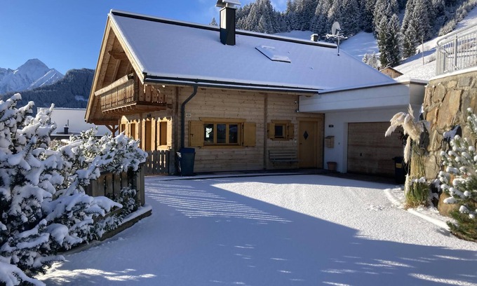 Hippach-Schwendberg Casa | Fantastic holiday home with sauna near ski area