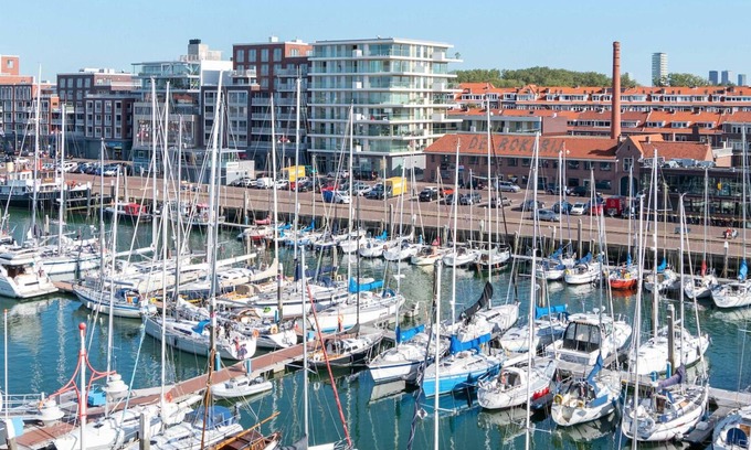 Vissershaven Casa | Fantastic Harbour Apartment Scheveningen!