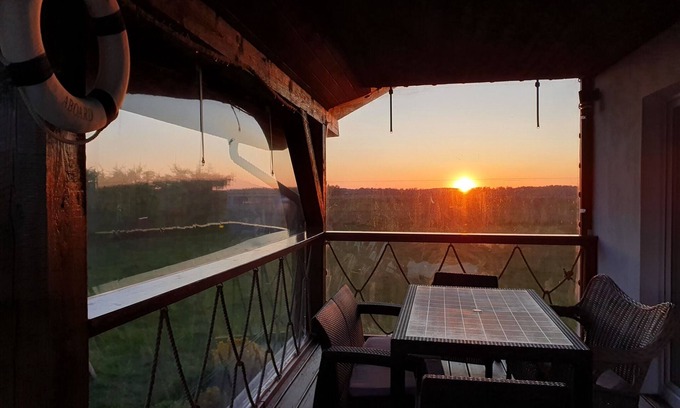 Smoldzinski Las Cabaña | Acogedora casa de vacaciones en Smołdziński Las con terraza