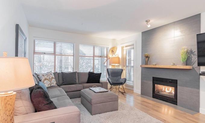 Whistler Village Condominio | Northstar 121 Renovated!