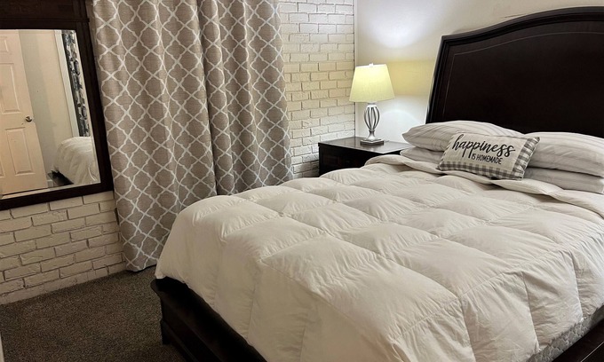 Baton Rouge Apartamento | Fantastic New Remodel, Quiet Downtown Retreat