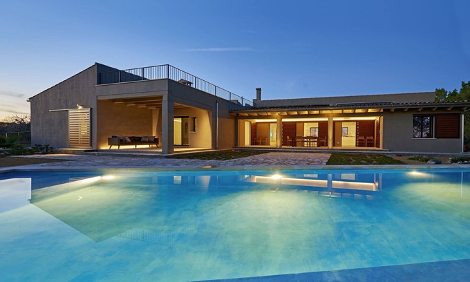 Montuiri Casa | Fantástica villa nueva con piscina infinita