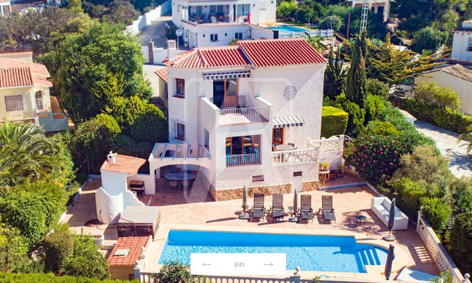 Urbanitzacio la Fustera Casa | Fantastic sea view and view of Calpe with large pool