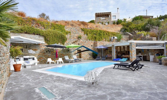 Kea Villa | Fantastic villa with a pool & large outdoor space for sunbathing & dining