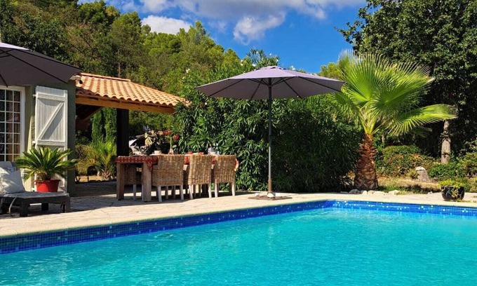 Callas Villa | Villa independiente fantásticamente ubicada con piscina privada para 8 personas.