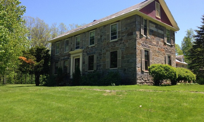 Forest Dale Casa | Suficientemente lejos, un estado de Vermont del viejo mundo