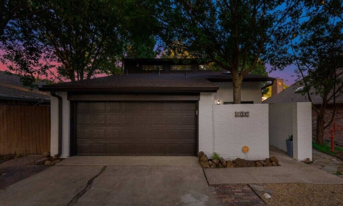 Far North Dallas Casa | Far North Dallas Chic Haven