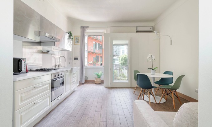 Centro Direzionale Apartamento | Fara 33 Cozy flat in Centrale district