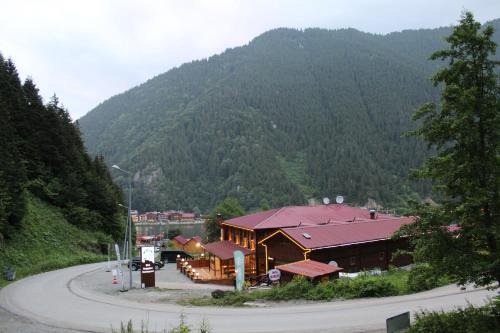 Uzungol Hotel | Faraksi Bungalow & Otel