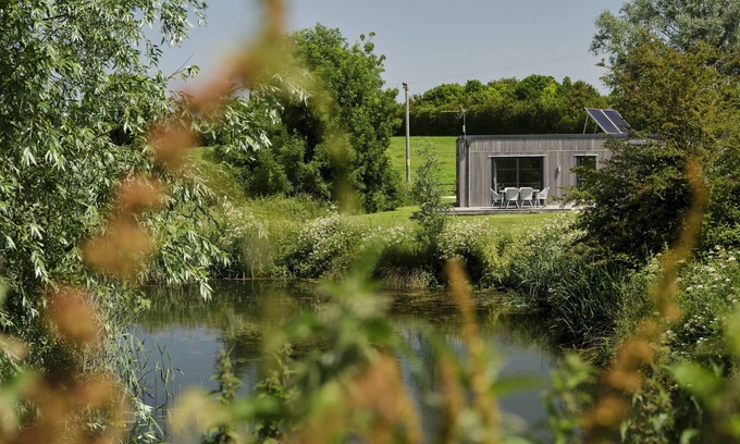 Frome Cabina | Farleigh Lodge, a rural retreat on the outskirts of Frome, near Longleat Safari Park and Bath!