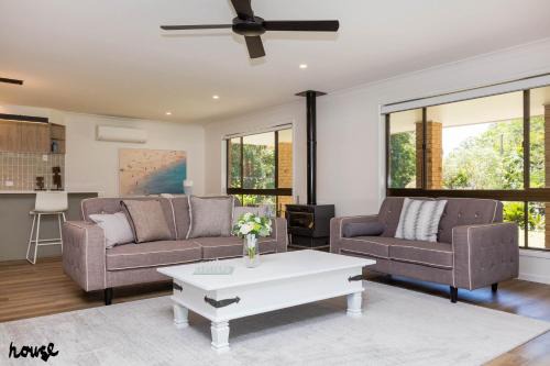 Clothiers Creek Casa | Farm Stay - Tweed Coast Holidays®