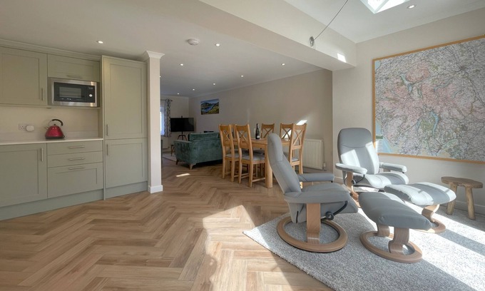 Keswick Cabaña | Farmer's Retreat - sleeps 4 guests in 3 bedrooms